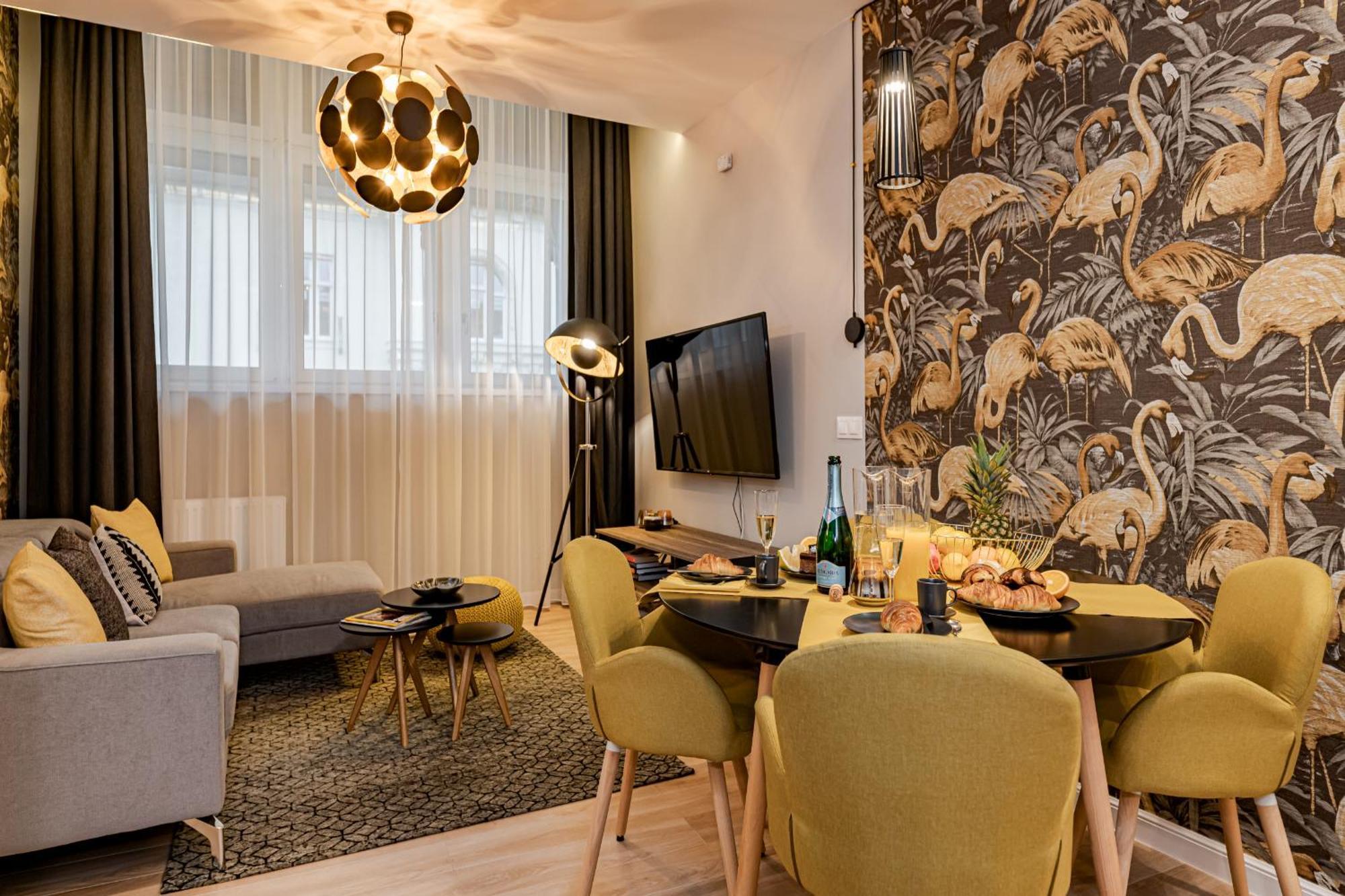 Luxury Tropical Apartment At Boedapest Buitenkant foto