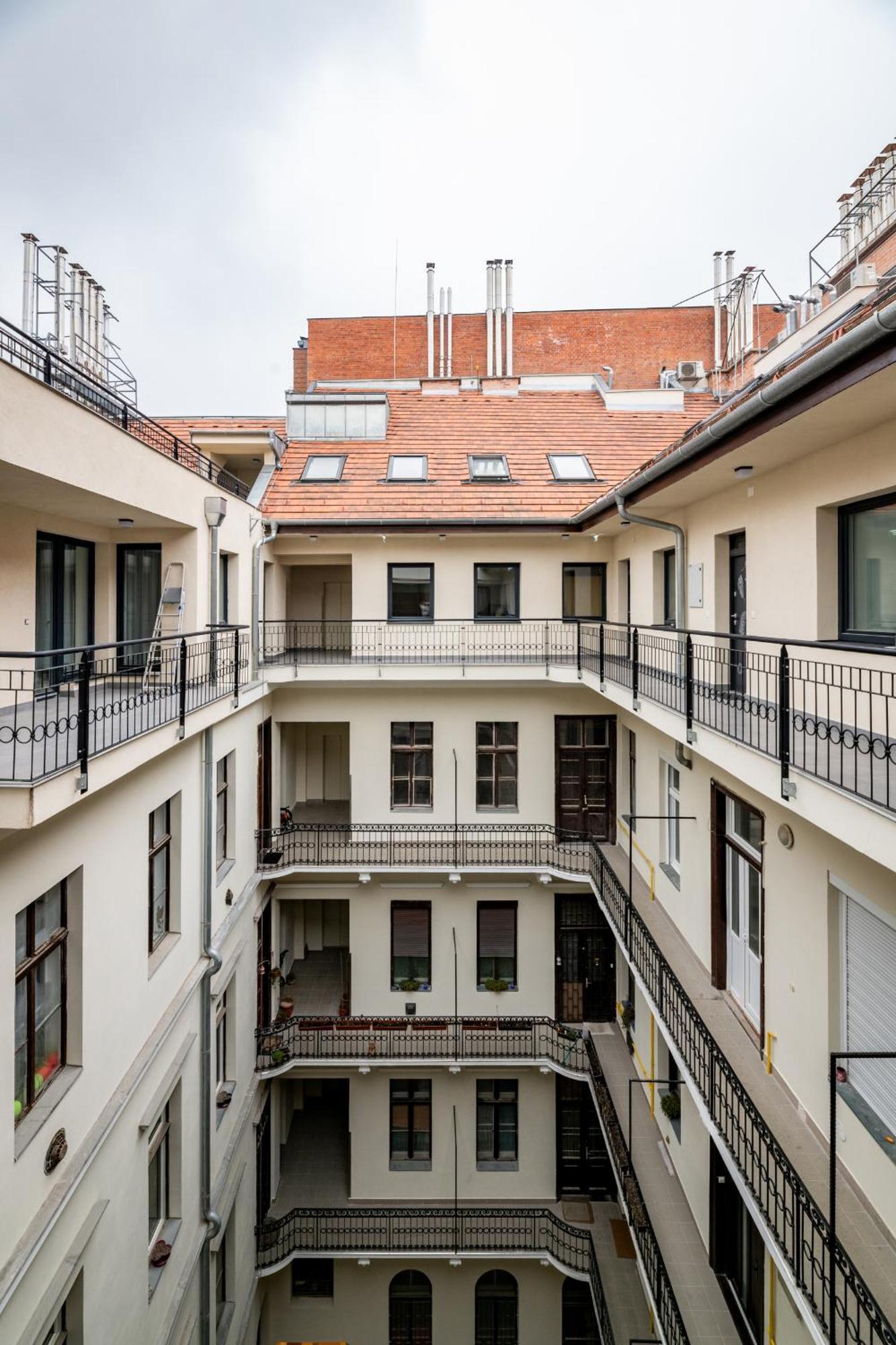 Luxury Tropical Apartment At Boedapest Buitenkant foto